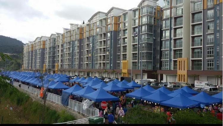 Barrington Square 2 Rooms Apartment At Golden Hill Night Market Бринчанг Екстер'єр фото